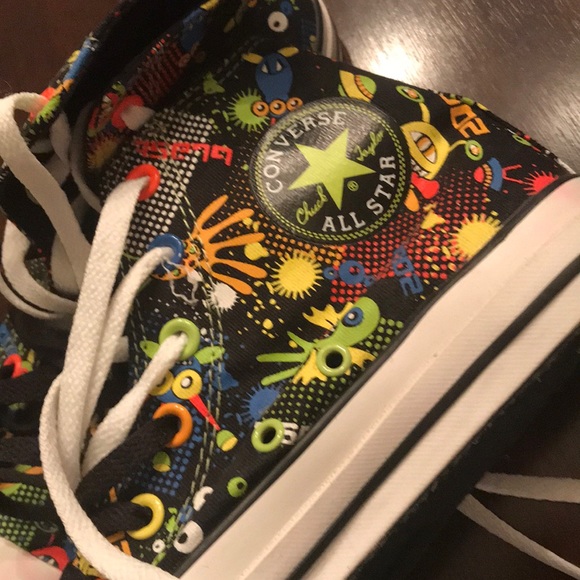 Converse High Top New! Women’s size 8 - Picture 2 of 3